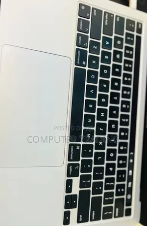 New Laptop Apple MacBook Air 2020 M1 16GB AMD Ryzen 7 SSD 256GB