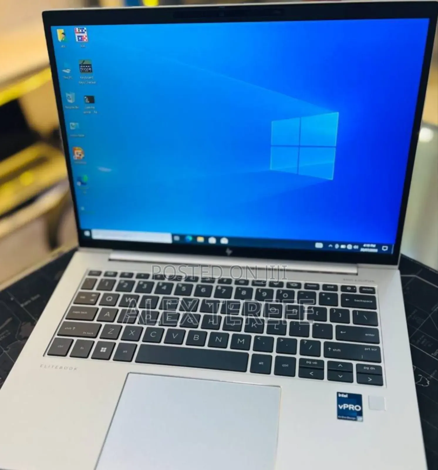 New Laptop HP EliteBook 840 G9 16GB Intel Core i7 SSD 512GB