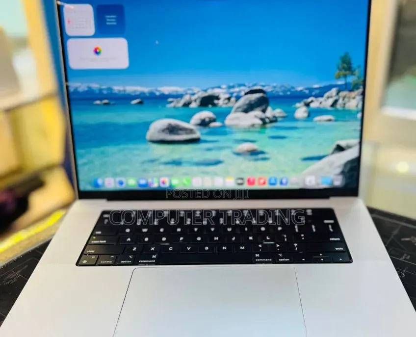 New Laptop Apple MacBook Pro 2021 M1 Max 32GB Intel Core i7 SSD 1T