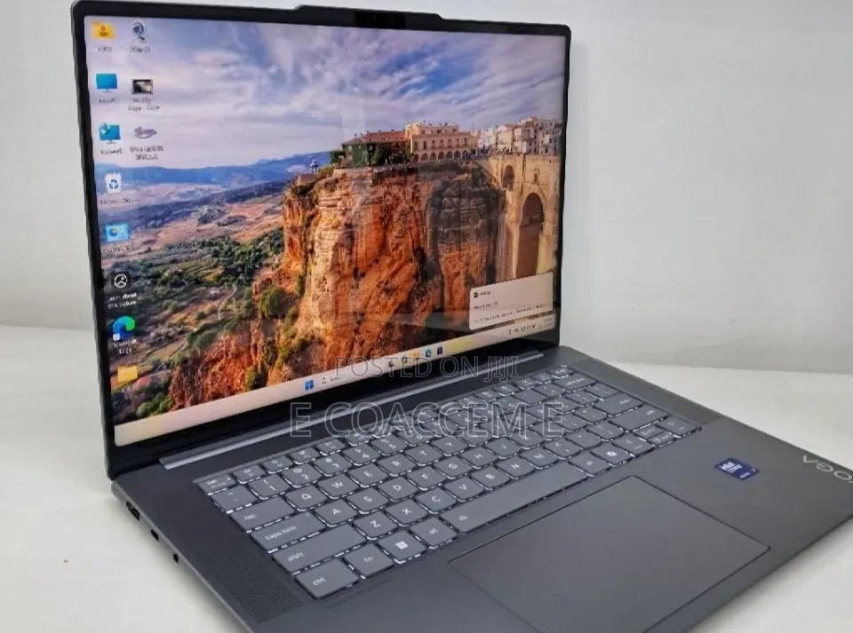 New Laptop Lenovo 32GB Intel Core Ultra 7 SSD 1T
