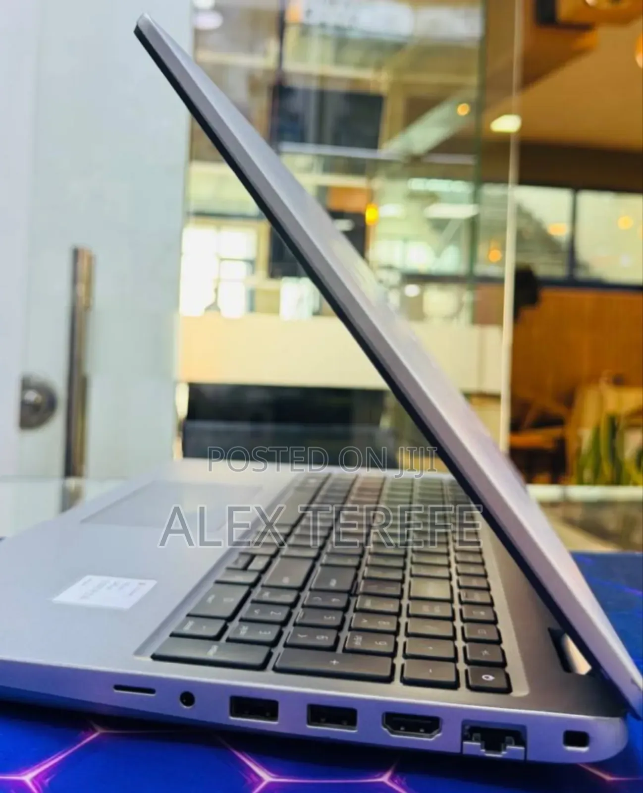 New Laptop Dell Precision 3581 16GB Intel Core i7 SSD 1T