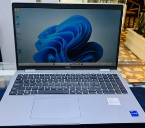 New Laptop Dell Precision 3581 16GB Intel Core i7 SSD 1T