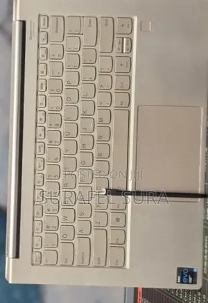 New Laptop Lenovo Yoga 9i 16GB Intel Core i7 SSD 512GB