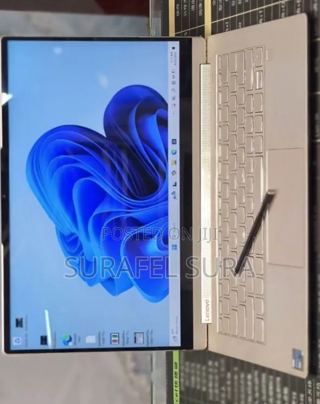 New Laptop Lenovo Yoga 9i 16GB Intel Core i7 SSD 512GB