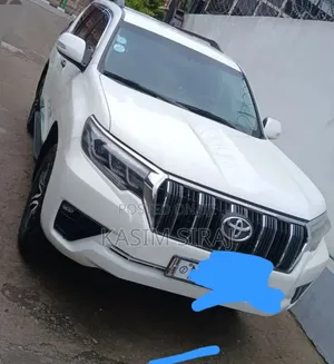 Toyota Land Cruiser Prado 2.8 2018 White