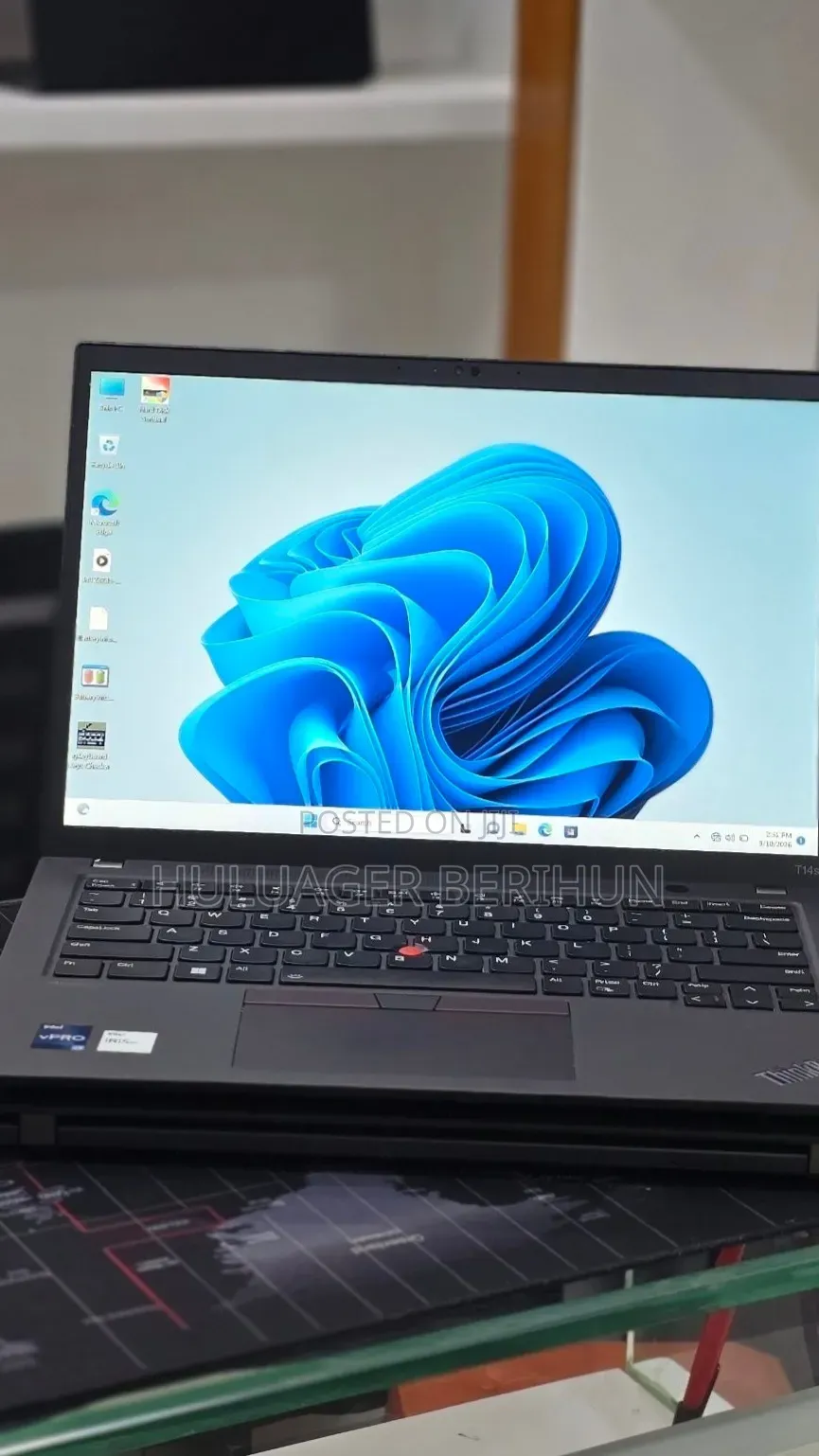 New Laptop Lenovo ThinkPad T14 G4 16GB Intel Core i7 SSD 512GB