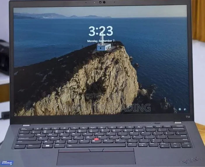 New Laptop Lenovo ThinkPad T14 G4 16GB Intel Core i7 SSD 512GB