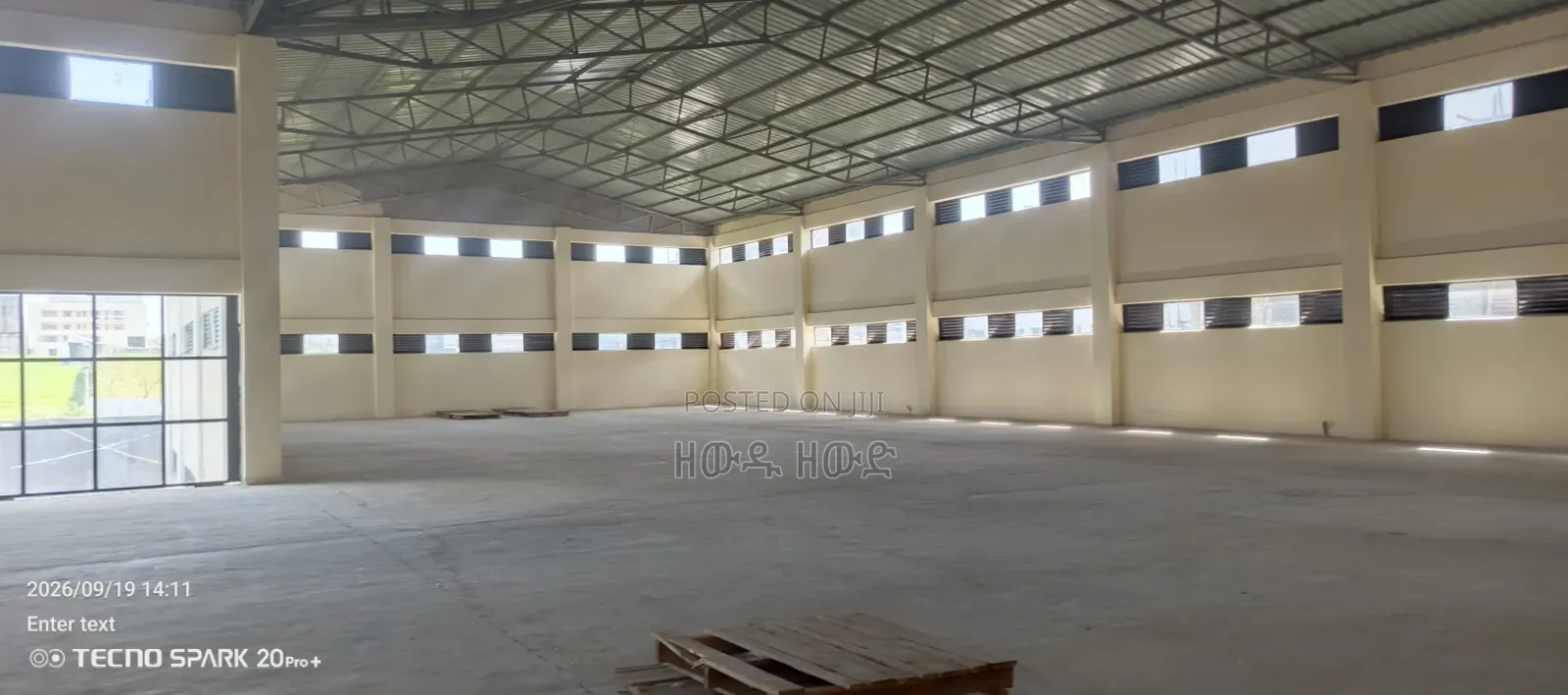 Warehouse for Sale in Koye Feche/Bulbula