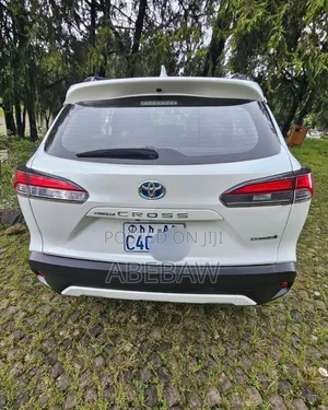 Toyota Corolla Cross 2023 White
