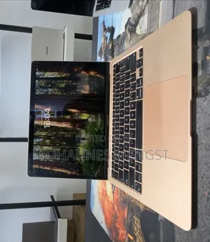 New Laptop Apple MacBook Air 8GB Apple M1 SSD 256GB