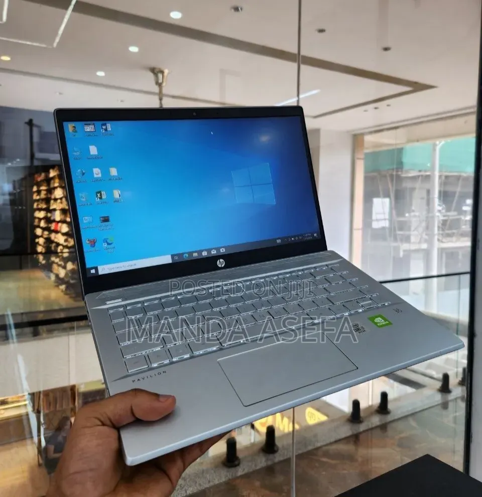 New Laptop HP Pavilion 14 16GB Intel Core i7 SSD 512GB