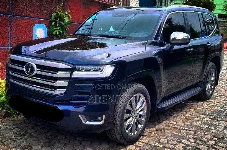 Toyota Land Cruiser 2023 Black