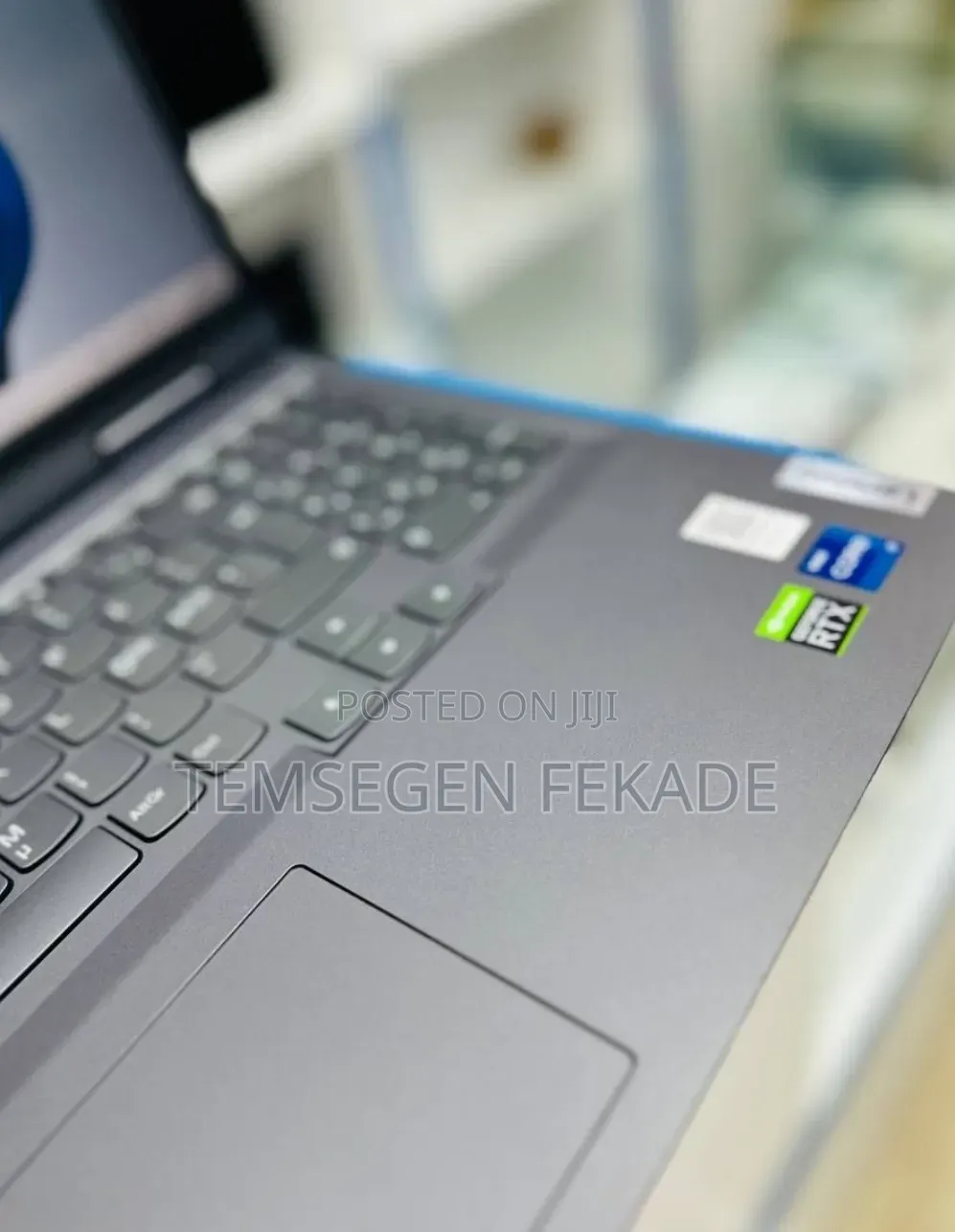 New Laptop Lenovo LOQ 15AHP10 16GB Intel Core i7 SSD 1T