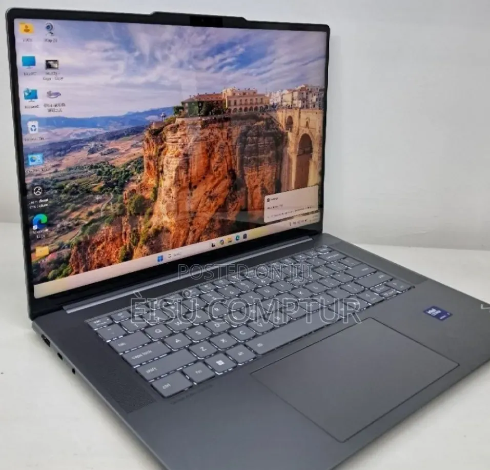 New Laptop Lenovo Yoga 11e 32GB Intel Core Ultra 7 SSD 1T