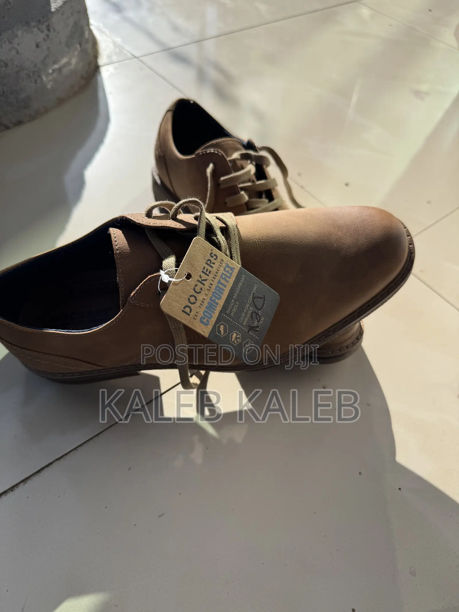 Dockers Men's Warden Rugged Casual Oxford Leather Shoes – Light Brown