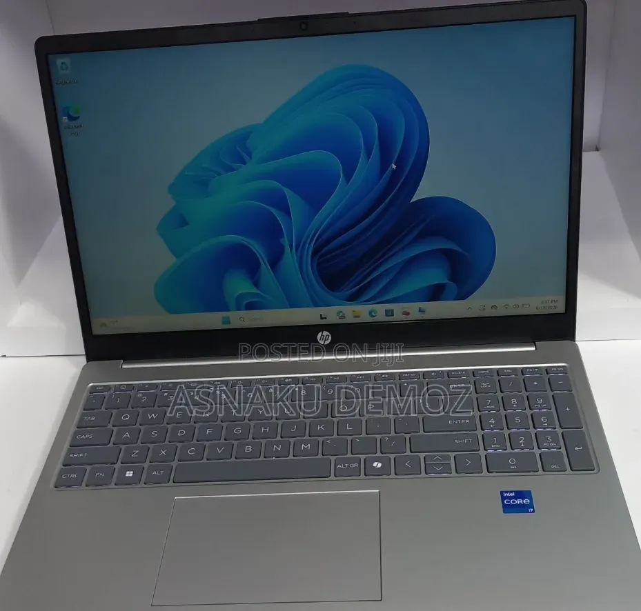 New Laptop HP Stream Notebook 16GB Intel Core i7 SSD 512GB