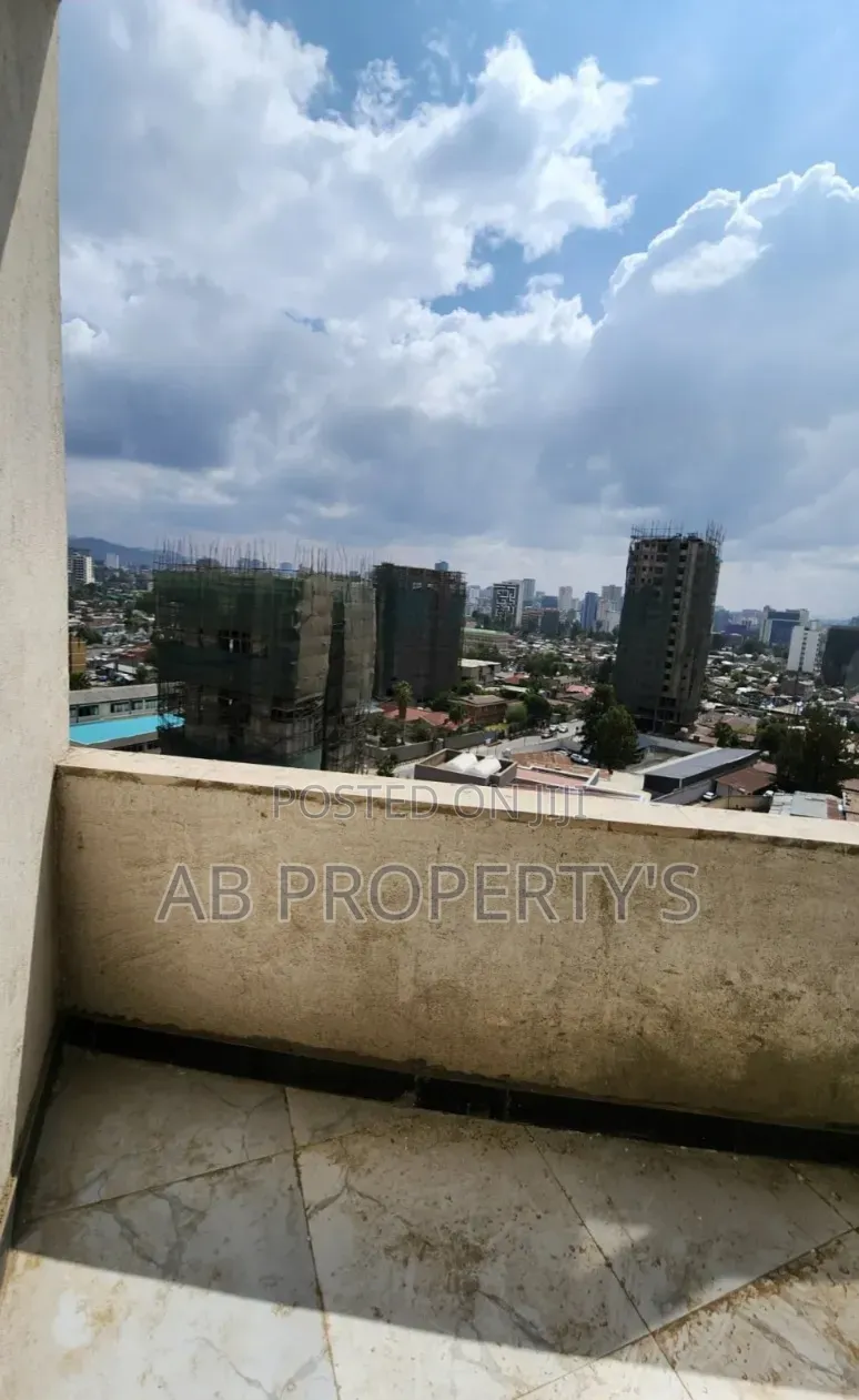 Furnished 2bdrm Apartment in ቡልጋሪያ አፍሪካ ህብረት, Kirkos for sale