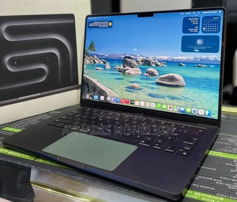 New Laptop Apple MacBook Pro 48GB Apple M4 Max SSD 2T