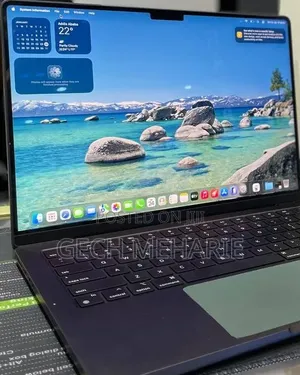 New Laptop Apple MacBook Pro 2024 M4 Max 48GB Apple M4 Max SSD 2T