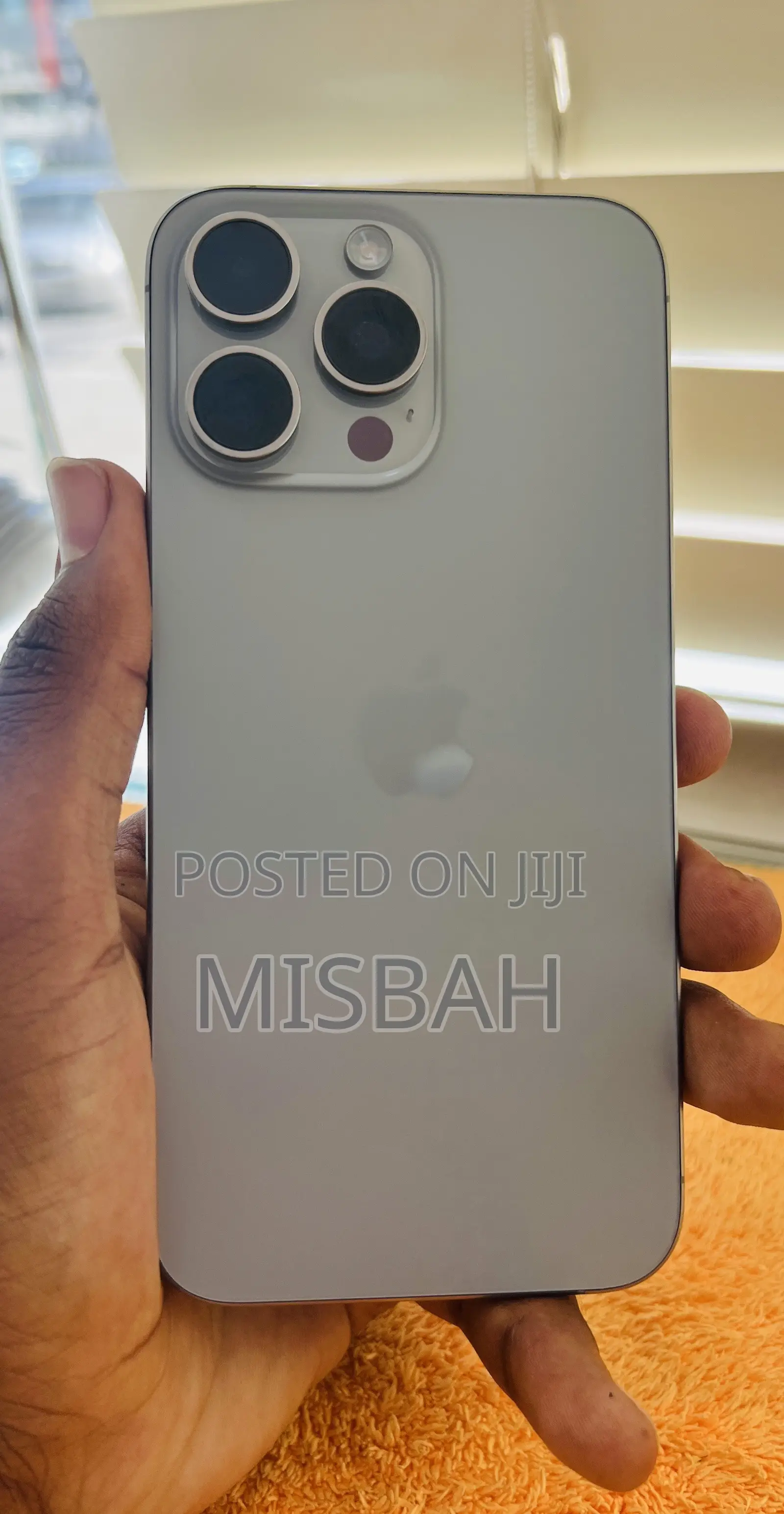 Apple iPhone 15 Pro Max 256 GB