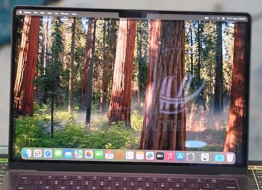 New Laptop Apple MacBook Pro 2024 M4 16GB Apple M4 SSD 512GB