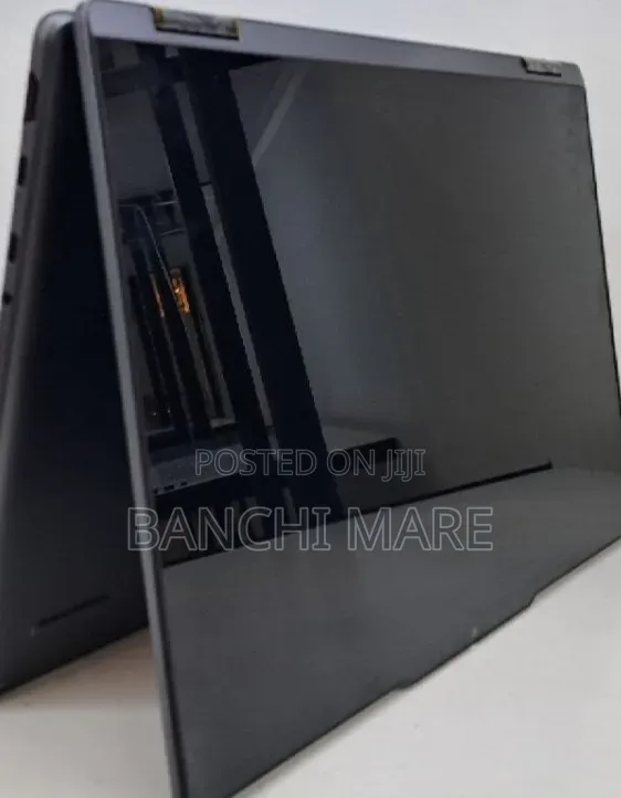 New Laptop Lenovo Yoga 7i 16GB Intel Core Ultra 7 SSD 512GB