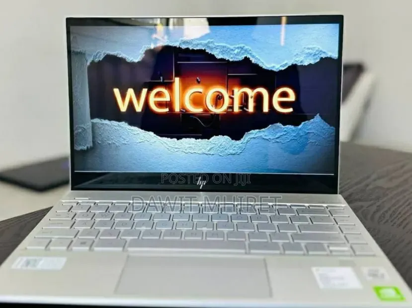 New Laptop HP Envy x360 8GB Intel Core i5 SSD 512GB