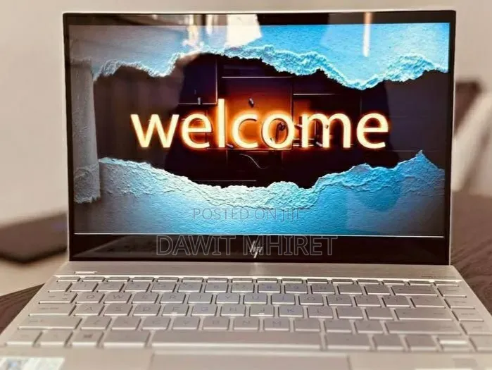 New Laptop HP Envy x360 8GB Intel Core i5 SSD 512GB