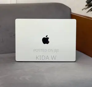 New Laptop Apple MacBook Pro 16GB Apple M1 Pro SSD 512GB