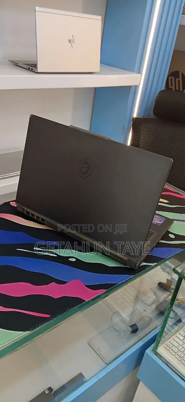 New Laptop HP Pavilion 15 16GB Intel Core i7 SSHD+SSD 1T