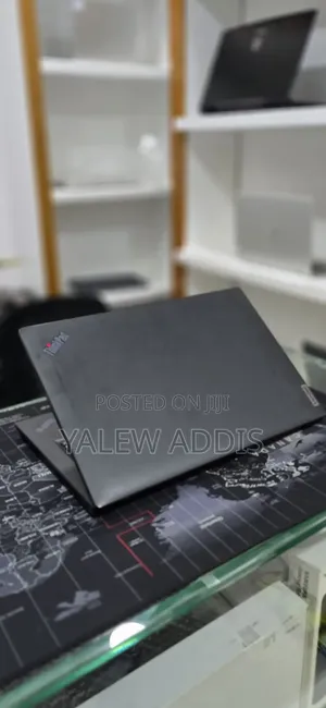 New Laptop Lenovo ThinkPad T14 16GB Intel Core i5 SSD 256GB