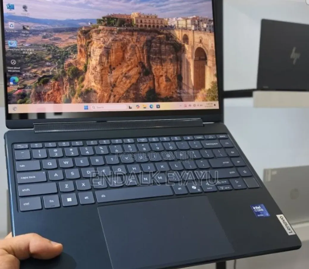 New Laptop Lenovo Yoga 9 16GB Intel Core Ultra 7 SSD 1T