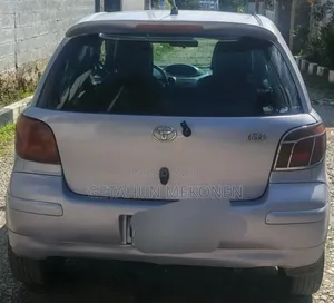 Toyota Vitz 2004