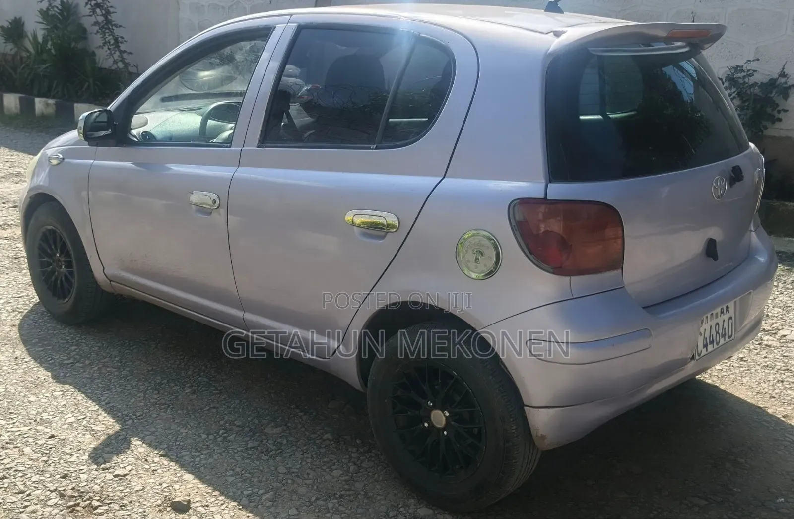 Toyota Vitz 2004