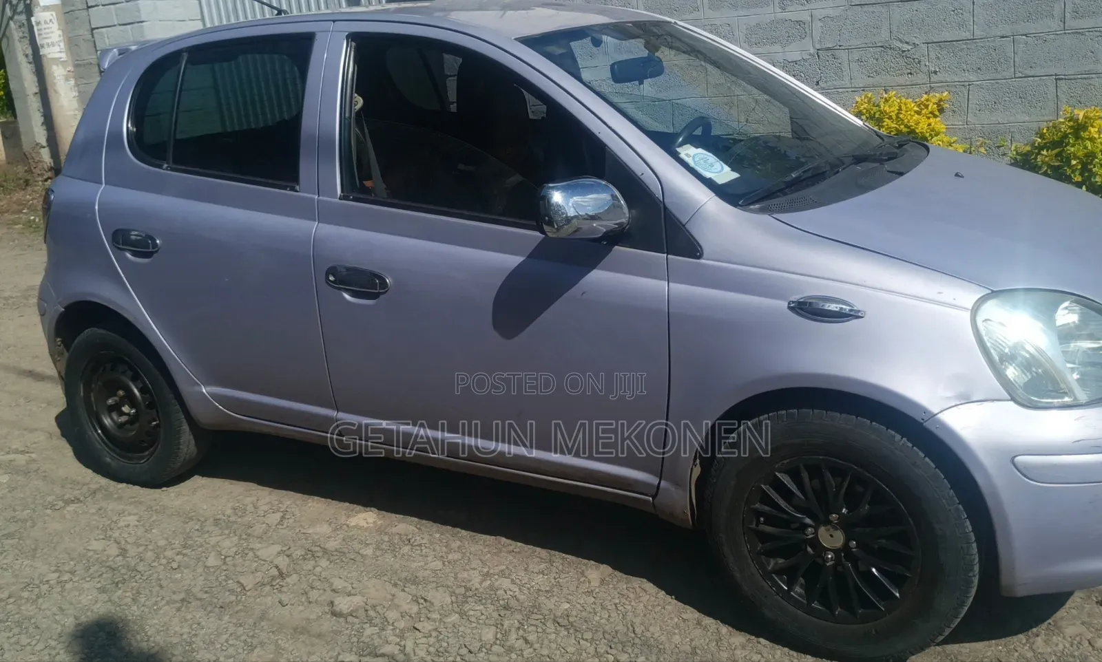 Toyota Vitz 2004
