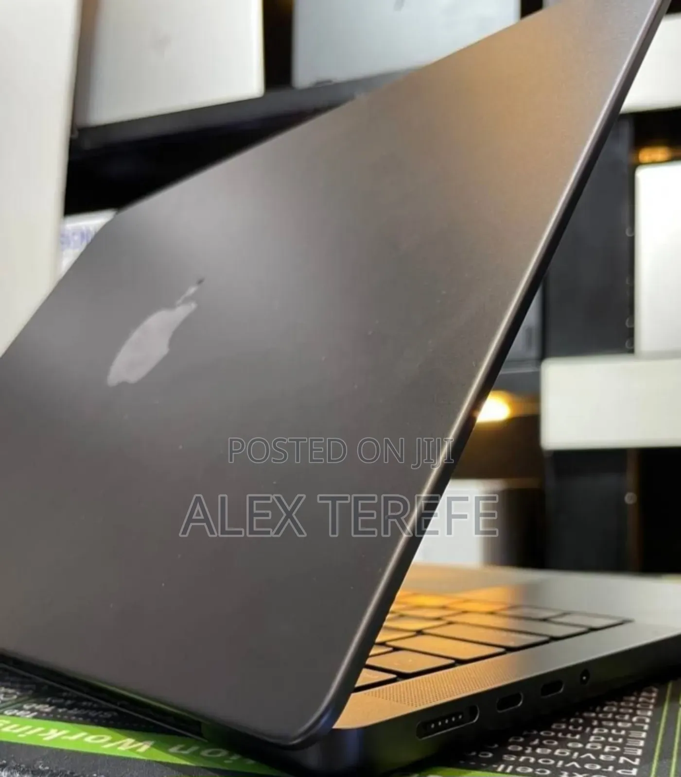 New Laptop Apple MacBook Pro 2024 M4 Max 48GB Apple M4 Max SSD 2T