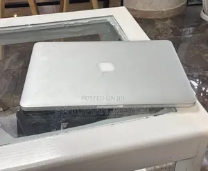 Laptop Apple MacBook Pro 2015 8GB Intel Core i5 SSD 256GB