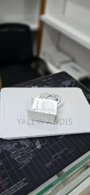 New Laptop Apple MacBook Air 2026 M5 16GB Apple M5 SSD 512GB