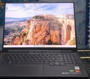 New Laptop Lenovo Legion 5 16GB AMD Ryzen 7 SSD 1T