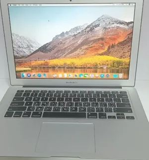 New Laptop Apple MacBook Air 2017 8GB Intel Core i5 SSD 128GB