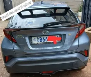 Toyota C-HR 2020 Blue