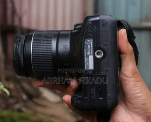 Canon Eos 1100d With 18-55mm Ef-S Lens
