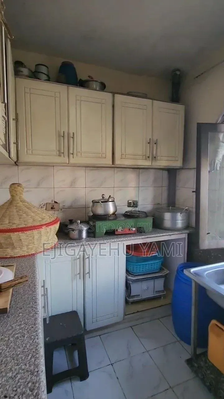 Furnished 3bdrm Condo in Condominium, Bole for sale