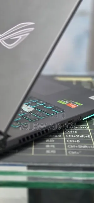 New Laptop Asus G71G 16GB AMD Ryzen 9 SSD 1T