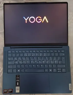 Laptop Lenovo Yoga 700 16GB AMD Ryzen SSD 512GB