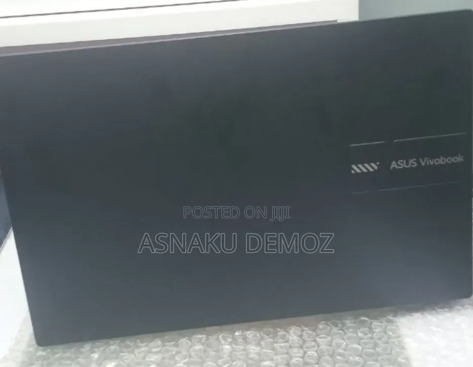 New Laptop Asus Vivobook 14 16GB Intel Core i5 SSD 512GB