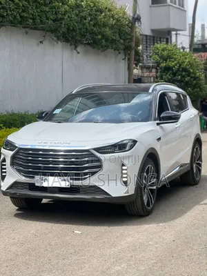 Jetour X70 Plus 2022 White