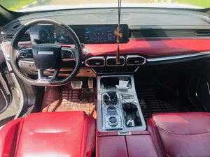 Jetour X70 Plus 2022 White