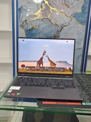 New Laptop Lenovo Legion 5 16GB AMD Ryzen 7 SSD 512GB