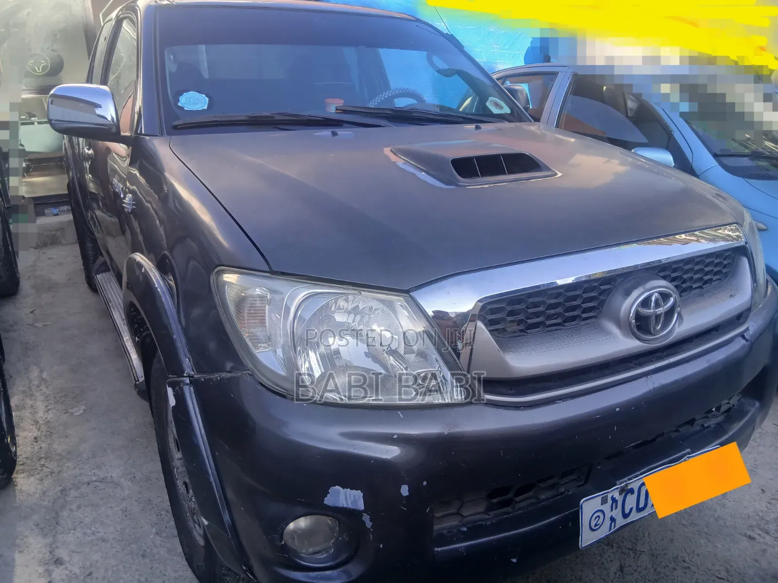 Toyota Hilux 2010 Gray
